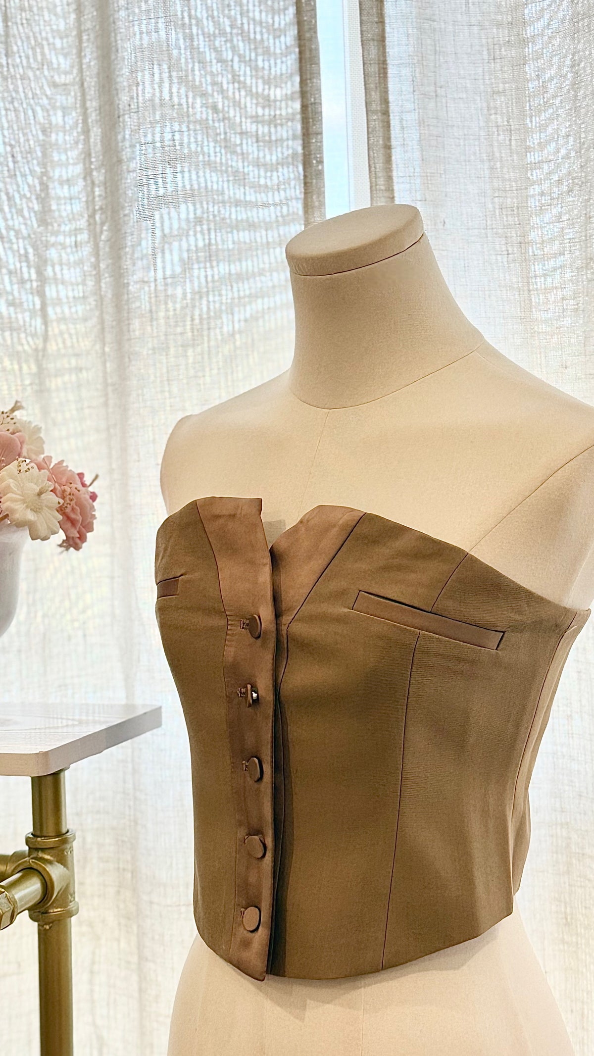 FALL TO PIECES TOP (BROWN)